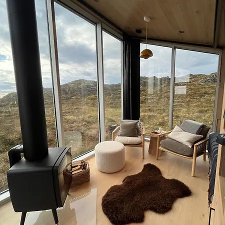Feriehus Kjeøya - Private Island